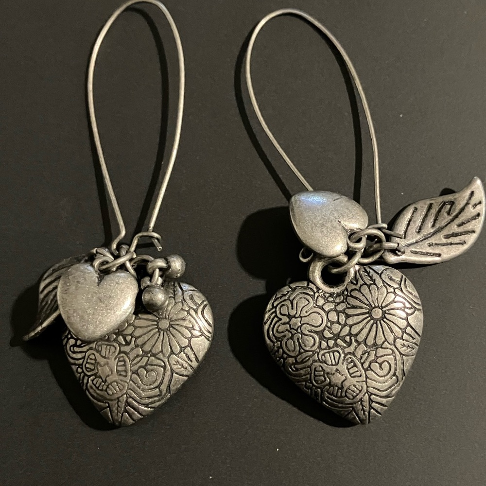 Silver tone Heart and Leaf Dangle Earrings